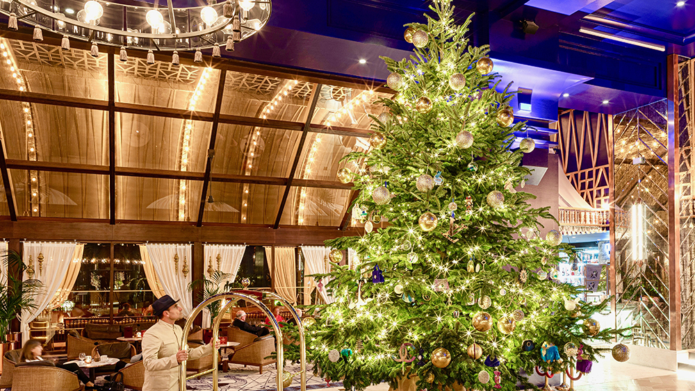 With More Than $22 Million in Ornaments, This Could Be the World’s Most Expensive Christmas Tree ...